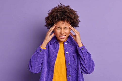 Peut-on utiliser le CBD pour traiter les migraines ?