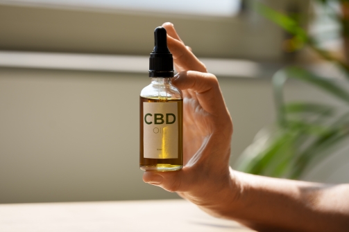 Les différences entre le CBD et le THC